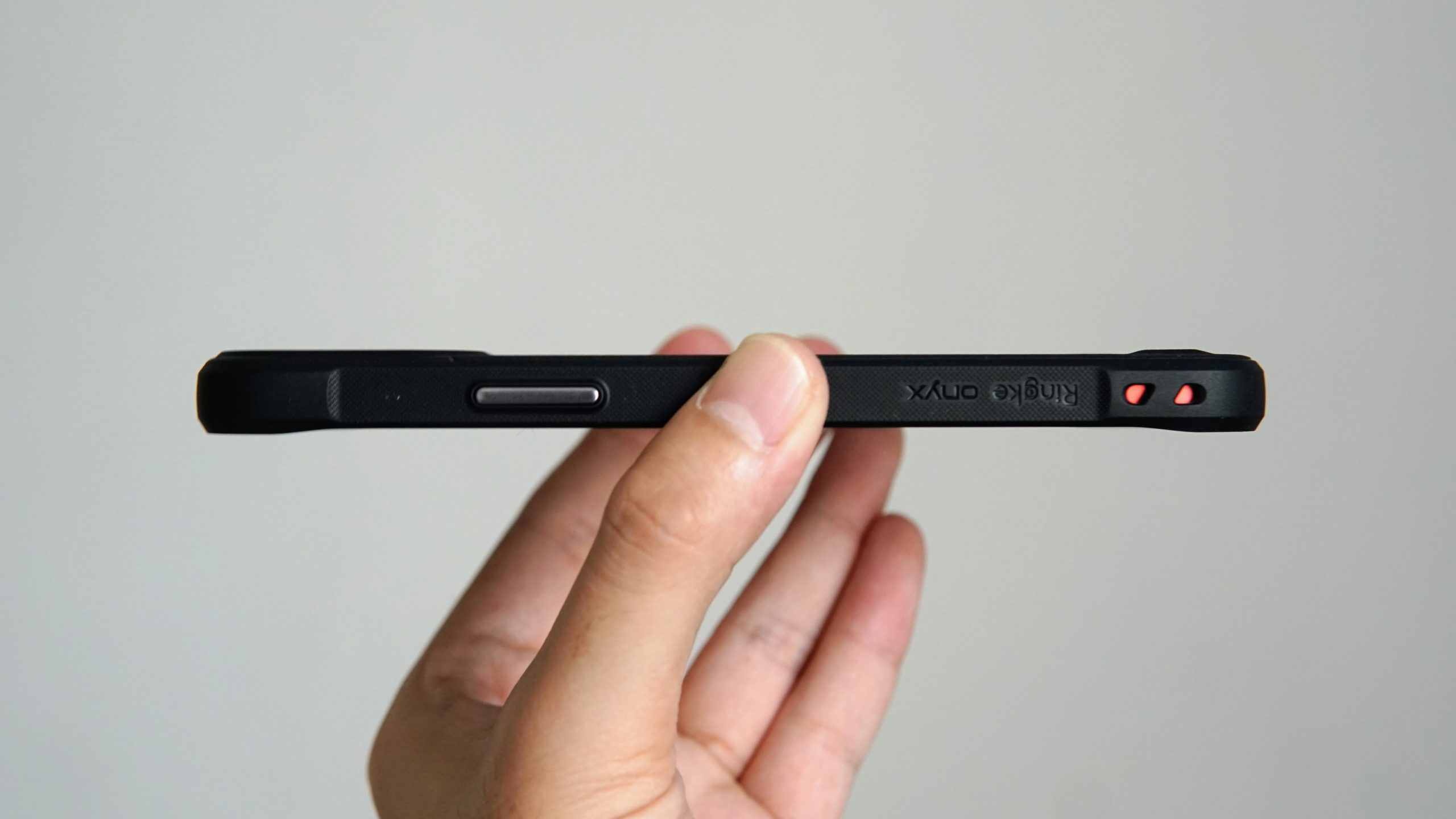 Ringke ONYX Design Case