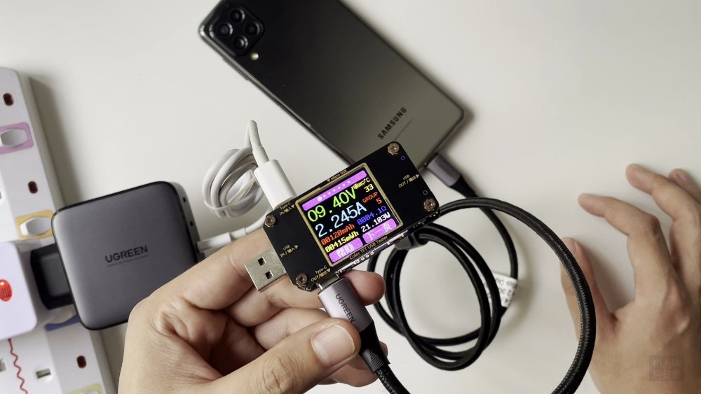UGREEN 100W GaN 充电器 USB C3 给 Samsung Galaxy M62 的充电输出功率