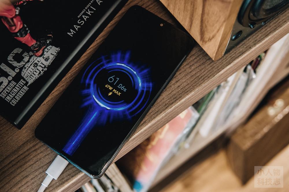 POCO F4 一周使用体验:能用,但“好用”吗? 3