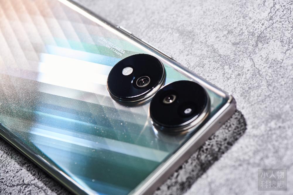 Honor 70 Crystal Silver