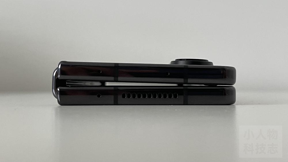 Samsung Galaxy Z Fold4 开箱 12
