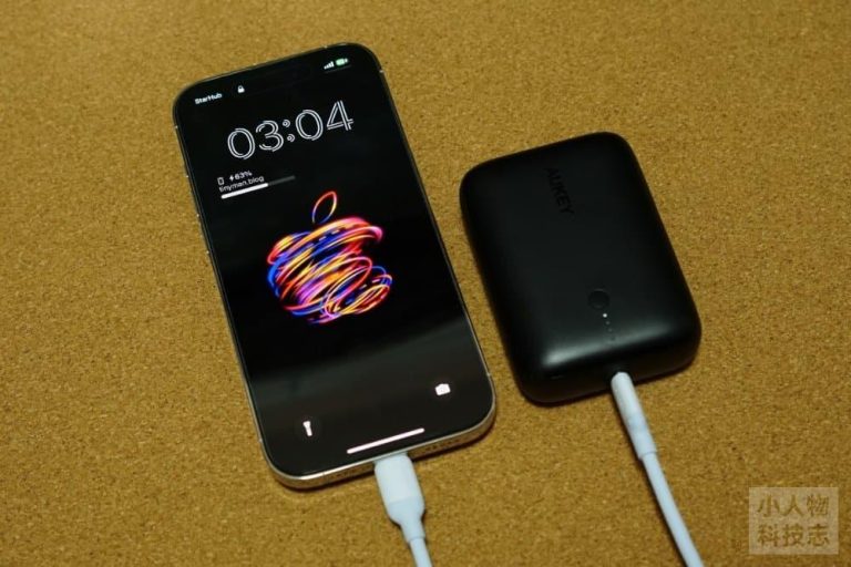 Aukey PB-N83 移动电源
