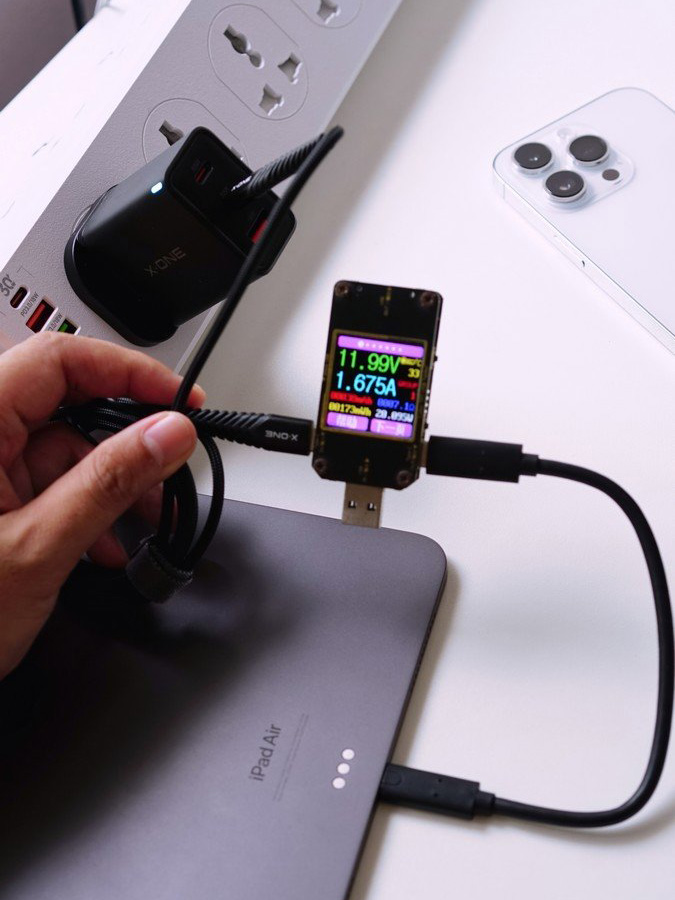 USB C2: ≈20W (iPad Air M1)
