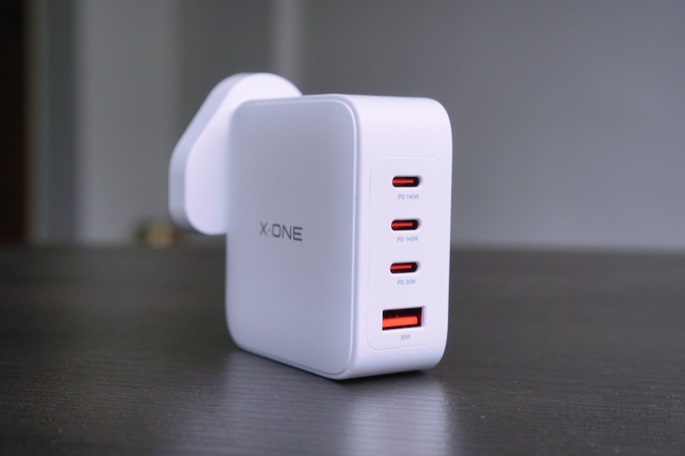 X One 140W USB PD 3.1 GaN 充电器