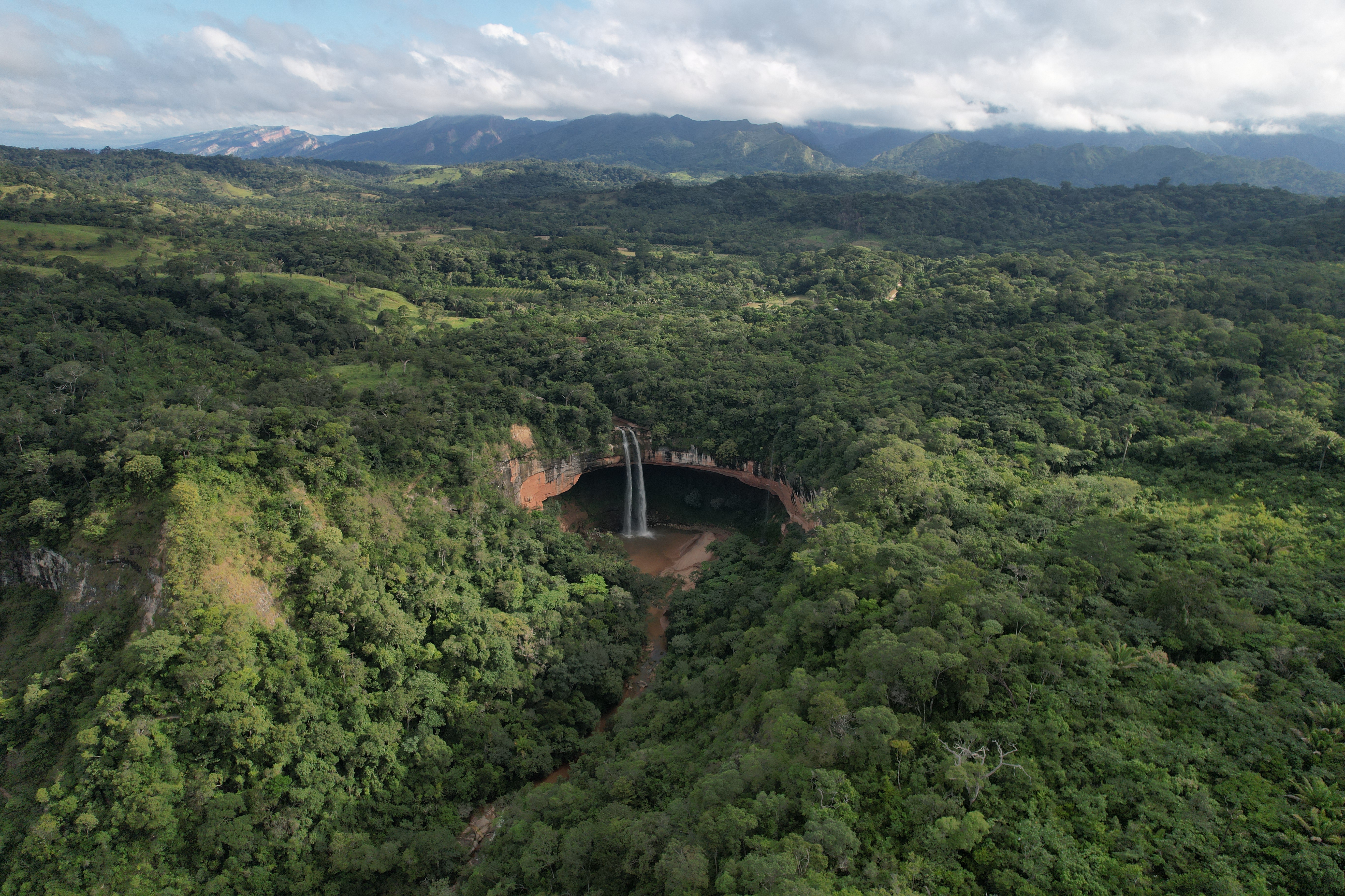 Cascadas del Jardín de las Delcias, ANMI Amboró © Jonatan Jost