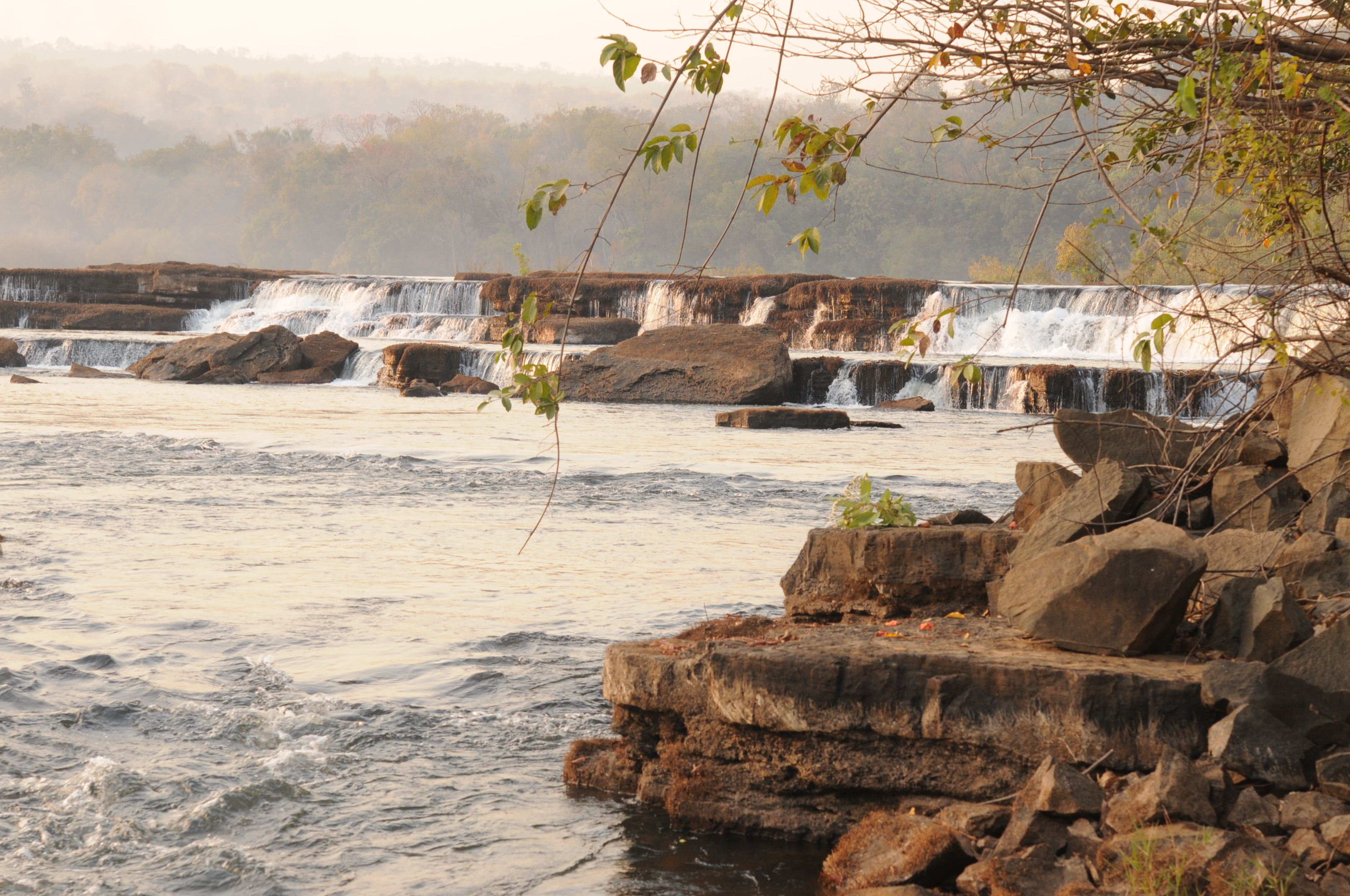 Koukoutamba Waterfalls in January 2018. Photo: M. Cheek, ©RBG Kew