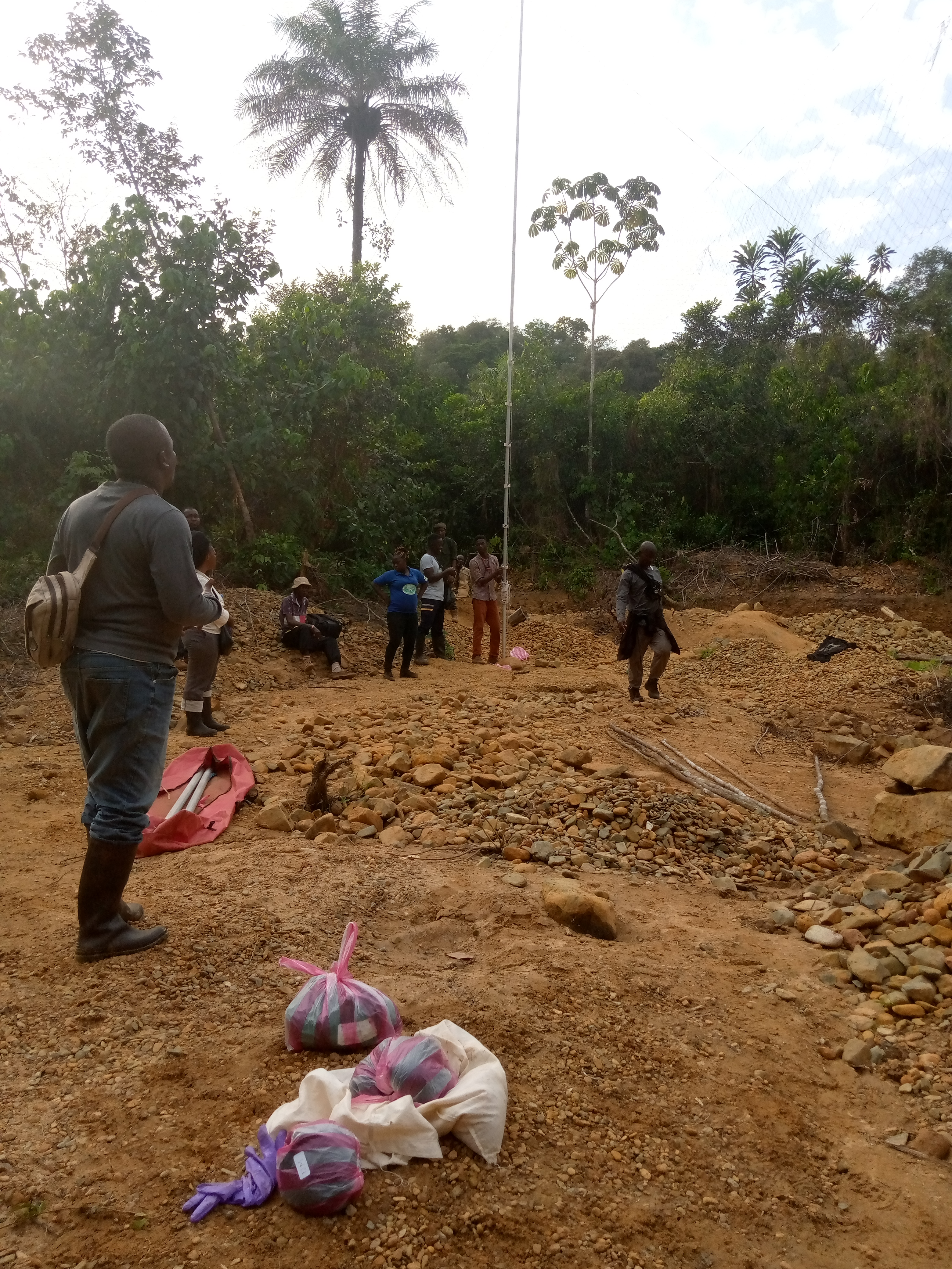 Gold mining site at Kangari Hills
Photo credit @ Fanny Massally.