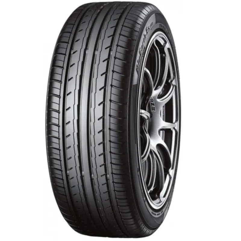 Llanta 175/70R13 82T Yokohama Bluearth ES32