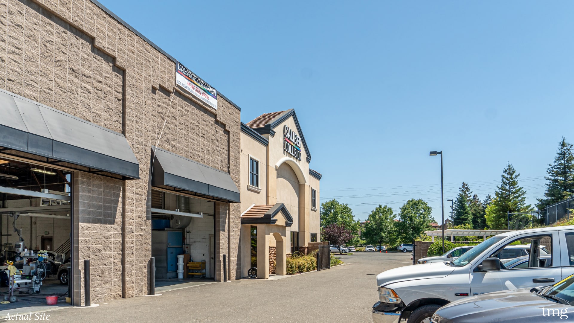 CALIBER COLLISION | The Mansour Group CALIBER COLLISION | The Mansour Group