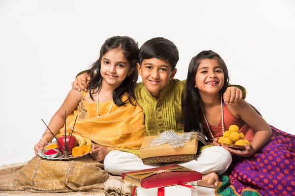 Bhaubeej is the Most Wonderful Festival Celebrated among Brothers and  Sisters(2019): 10 Best Bhaubeej