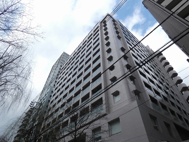 ルネ御苑プラザ