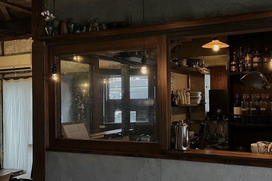 'No Laptop' Cafe