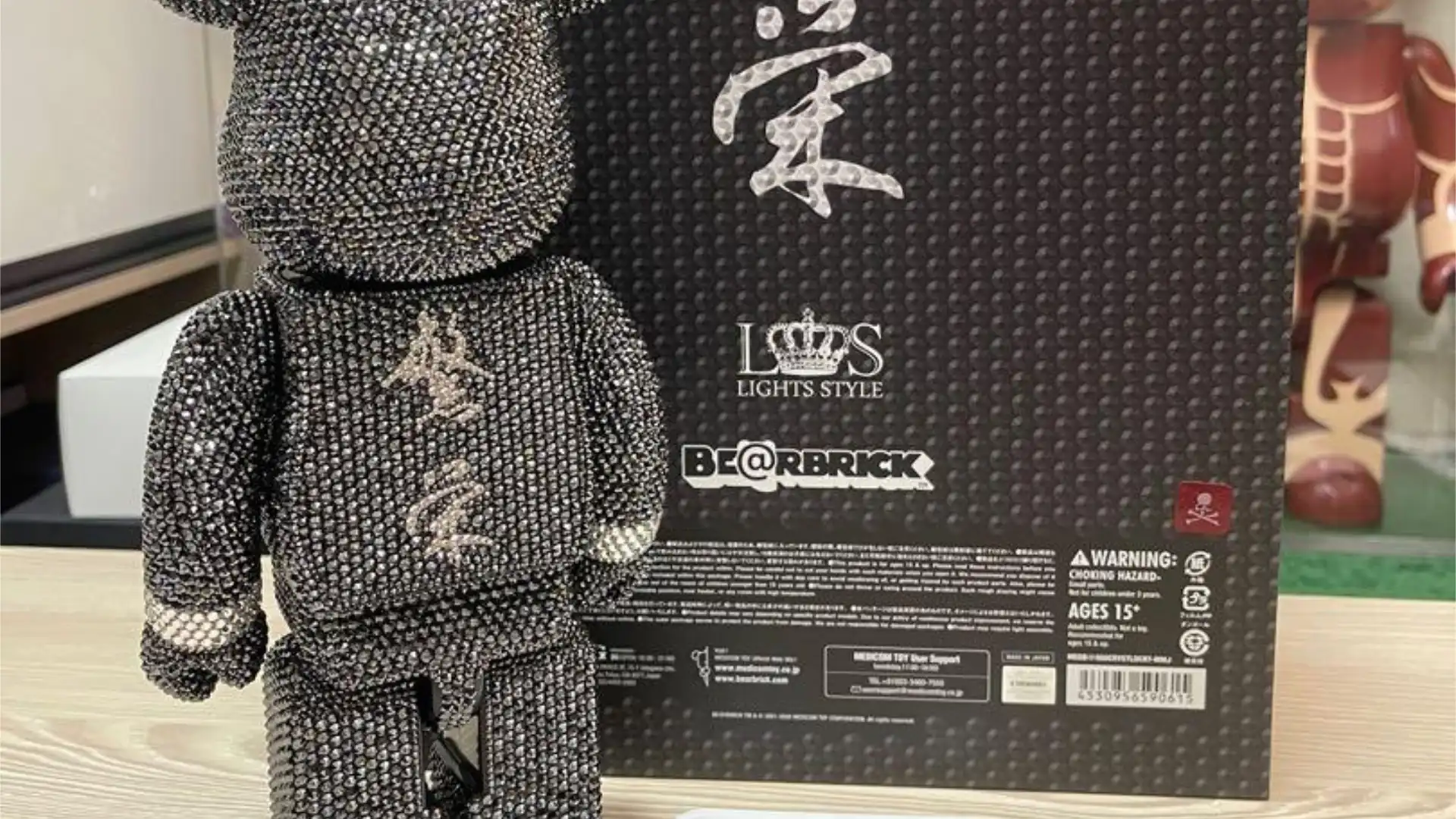 クリスタルデコレート BE@RBRICK 1000%