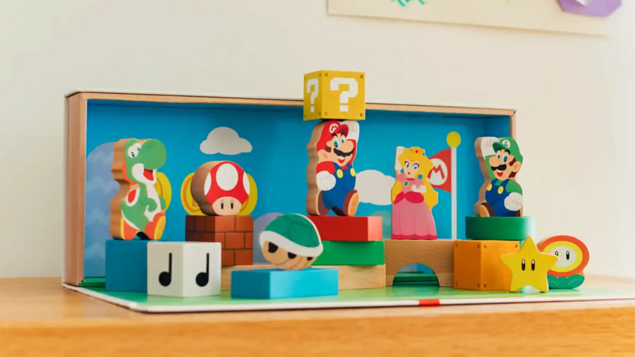 Tsukimi Yoshi Amiibo Toy