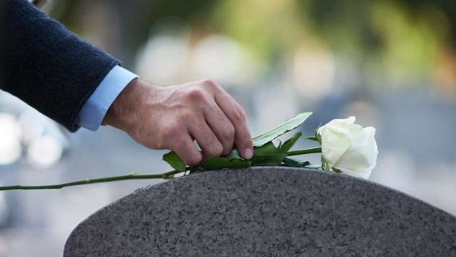 Why Seniors and Families Are Rushing to Get Burial Insurance