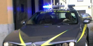 Sequestrata un'officina clandestina da 2 mila metri quadrati