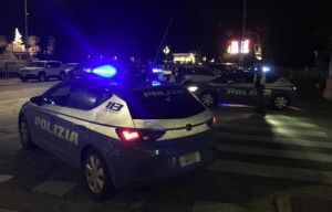 Tentata rapina in Borgo San Paolo: uomo aggredisce una donna per rubarle il cellulare