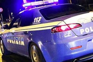 Indossa giubbotto sotto quello proprio ed esce senza pagare, arrestato per furto