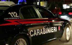 Lite tra vicini finisce a colpi di pistola, grave un ventiseienne