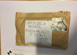 Busta sospetta indirizzata a Chiara Appendino, allarme in Municipio a Torino