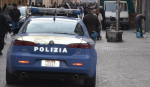 Torino: terminato lo sfratto sequestra il titolare dell’alloggio