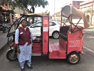 05pinkcityrickshawcojaipur