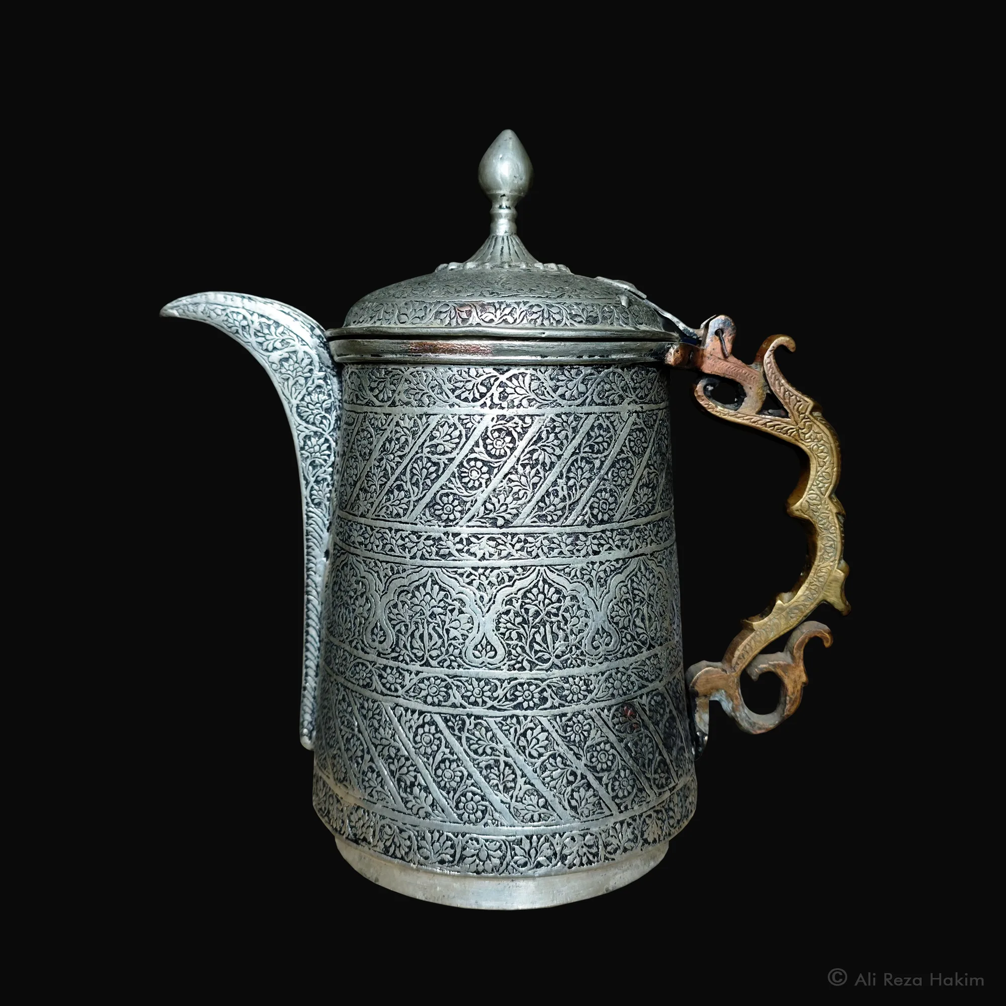Serving pot — image 1