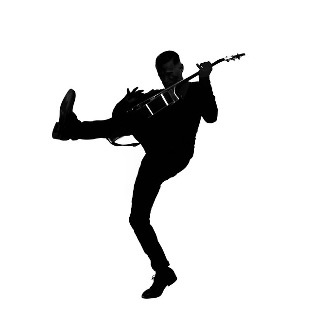 Bryan Adams image