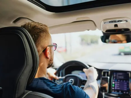 רכבים מומלצים לצעירים: זה מה שכדאי להביא בחשבון כשבוחרים את הרכב הראשון