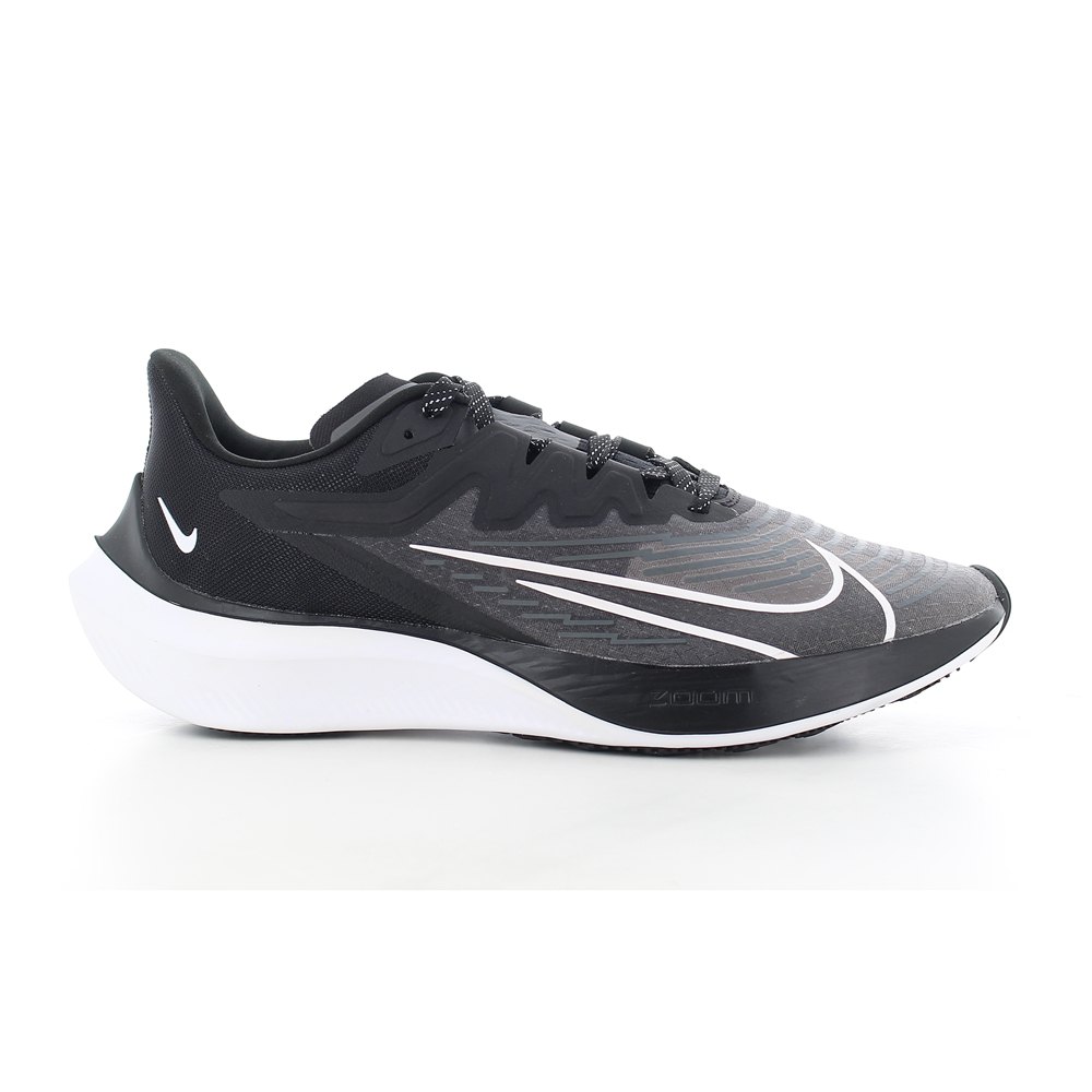 nike zoom gravity 44