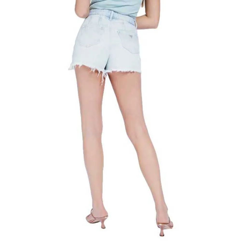 138042624_2.webp