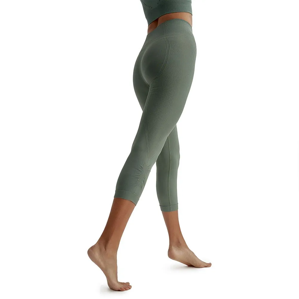 Born Living Yoga Minali Seamless 3/4 Leggings Kvinna, Alga
