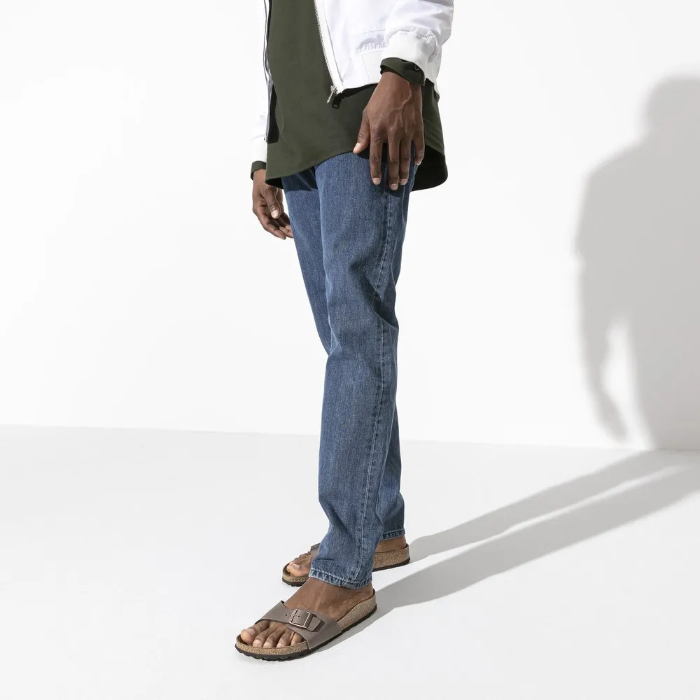 139037840_7.webp