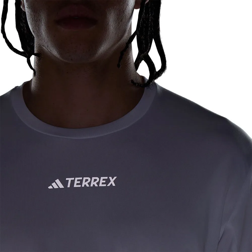 139433989_8.webp