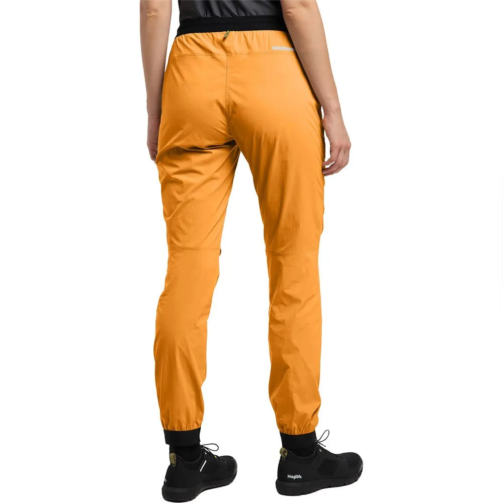 139547579_2.webp