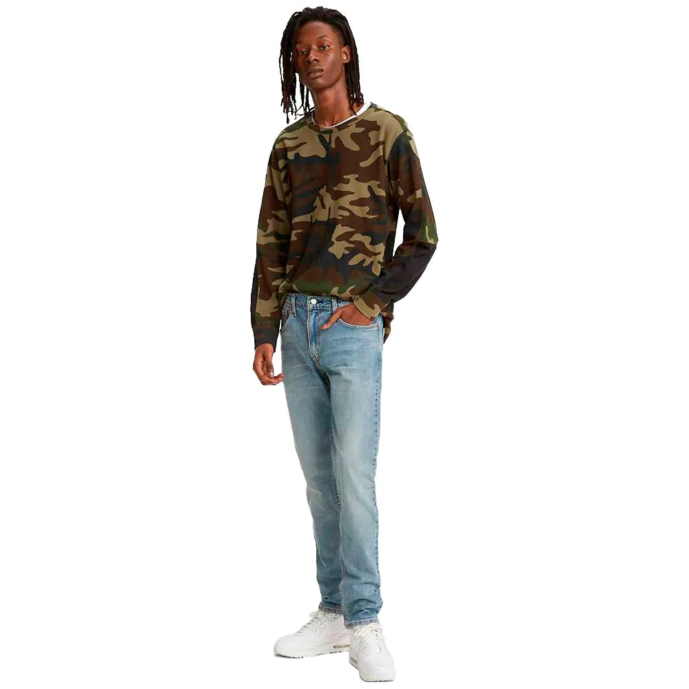 139943746.webp