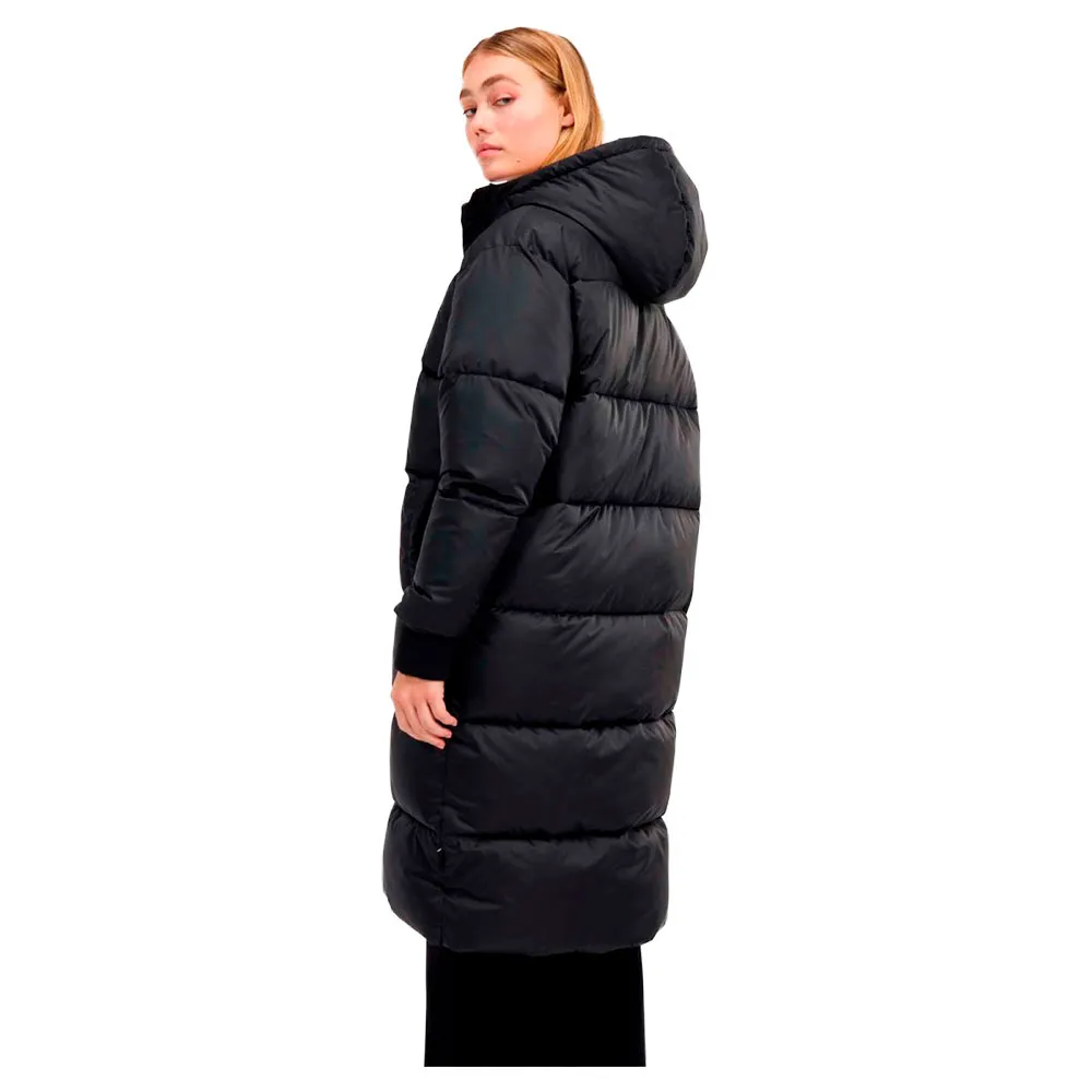 141286443_2.webp