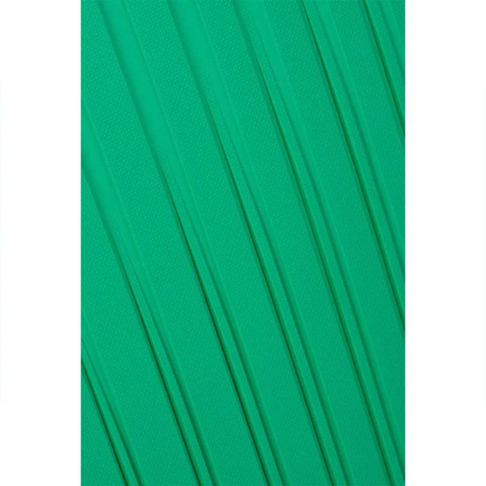 141427658_13.webp