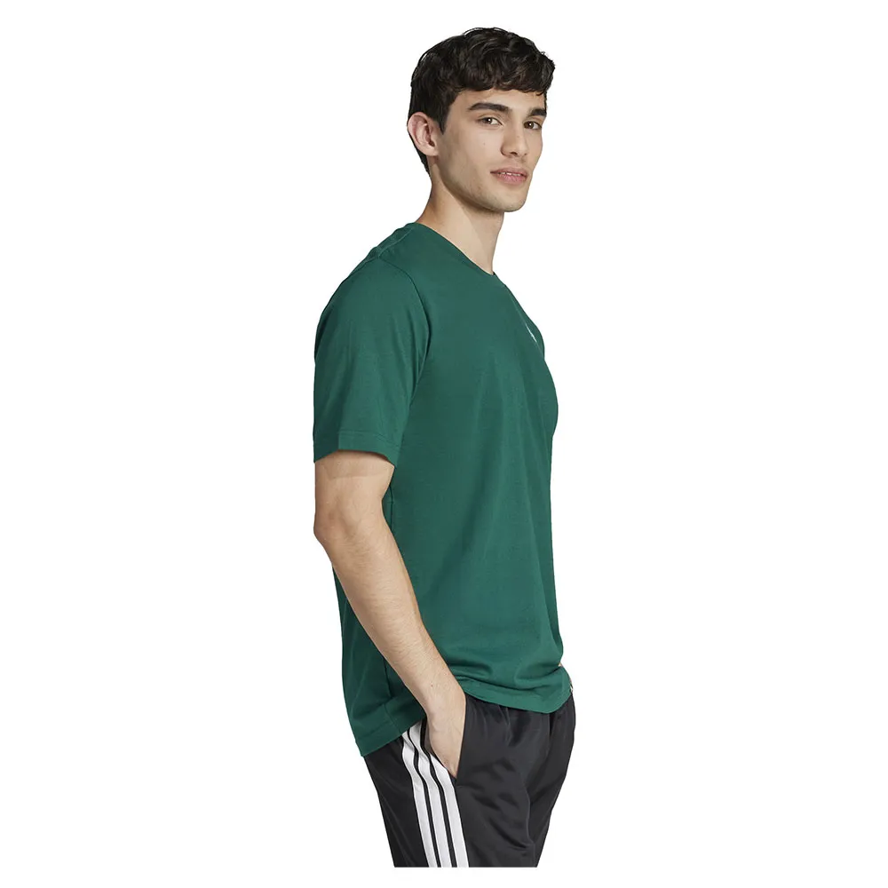 141516518_2.webp