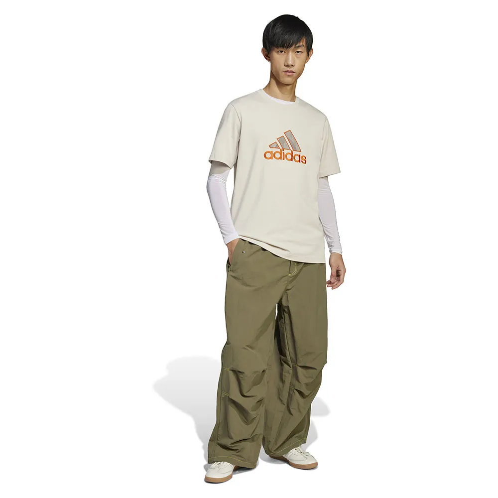 141517228_4.webp