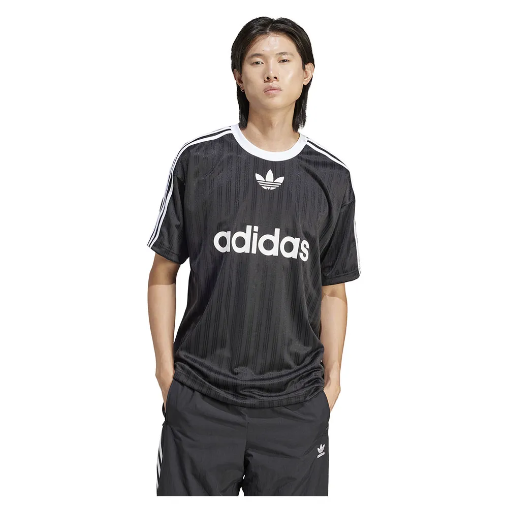 141517560.webp