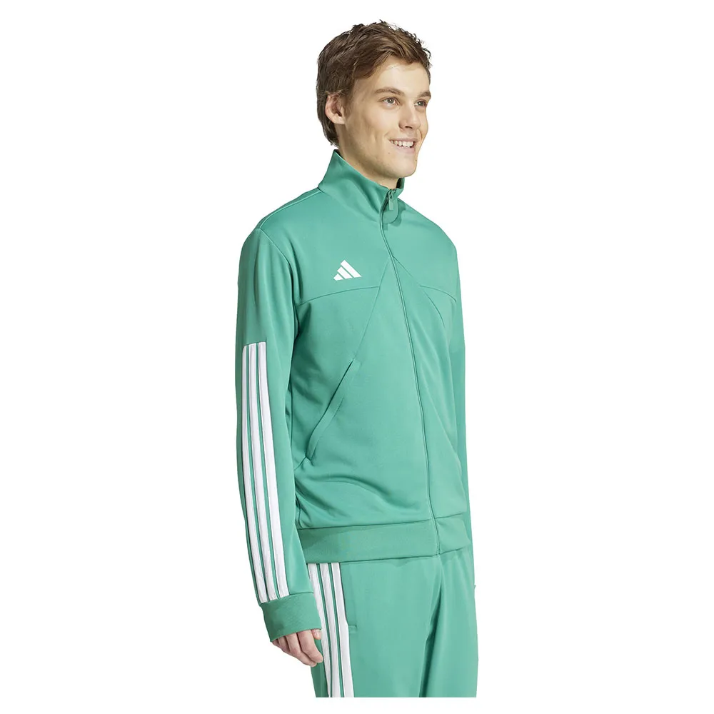 141542521_4.webp