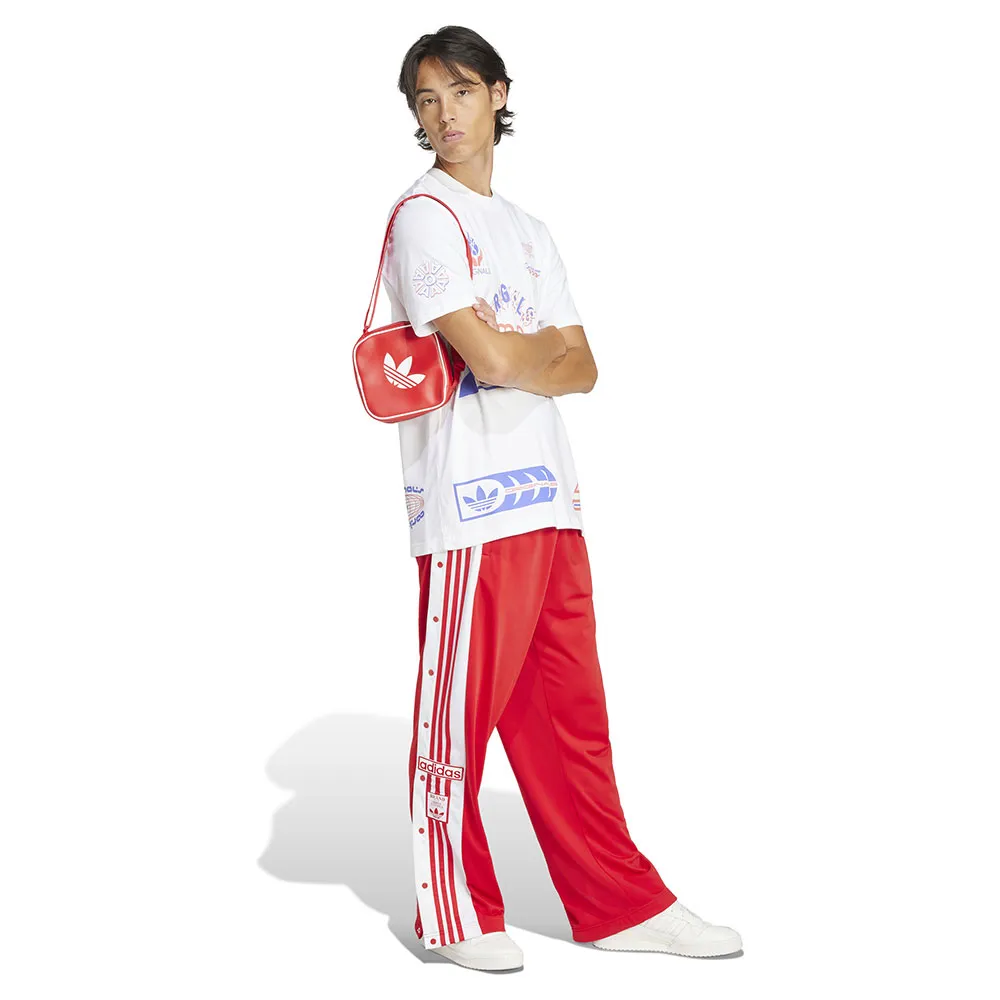 141568014_4.webp