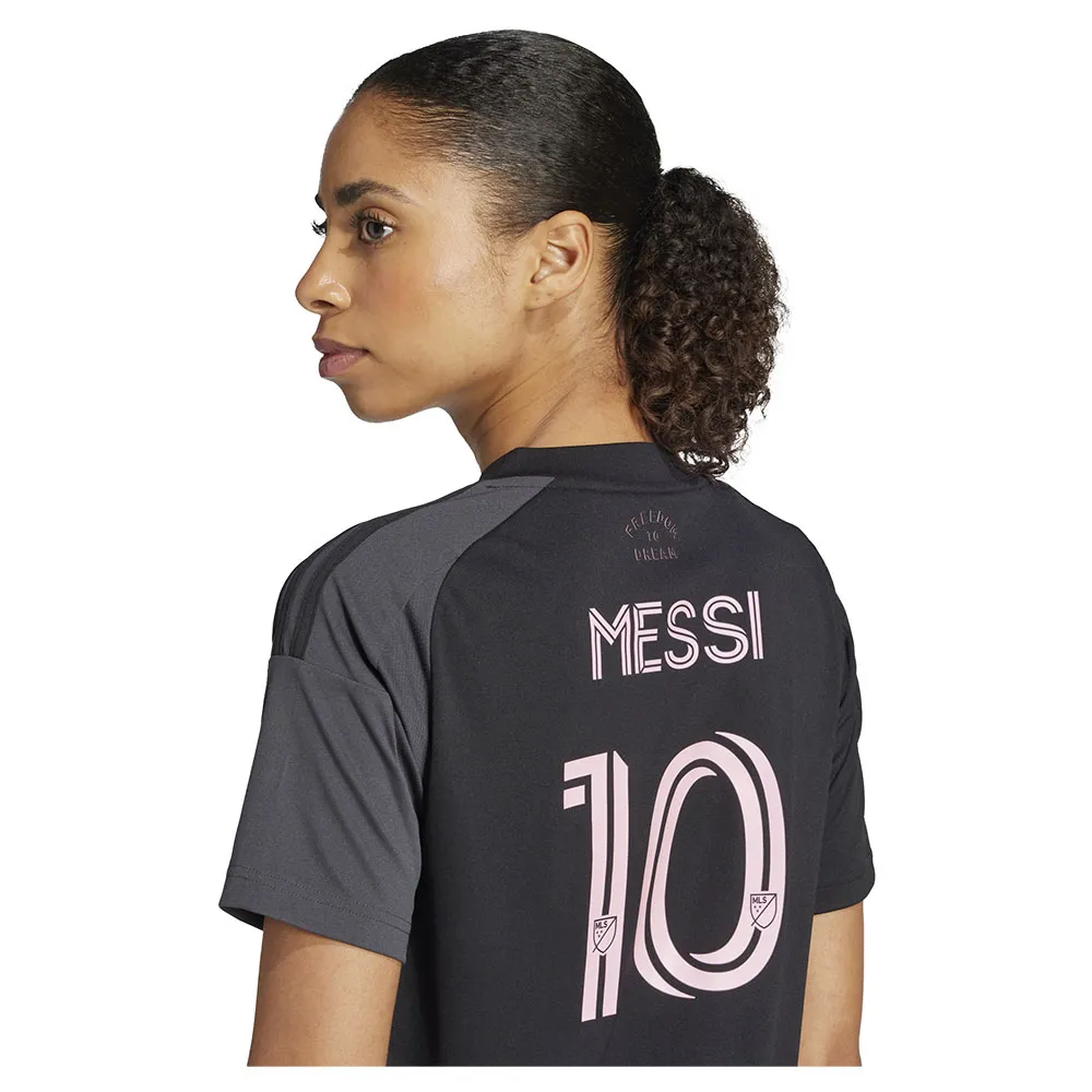 141585387_7.webp