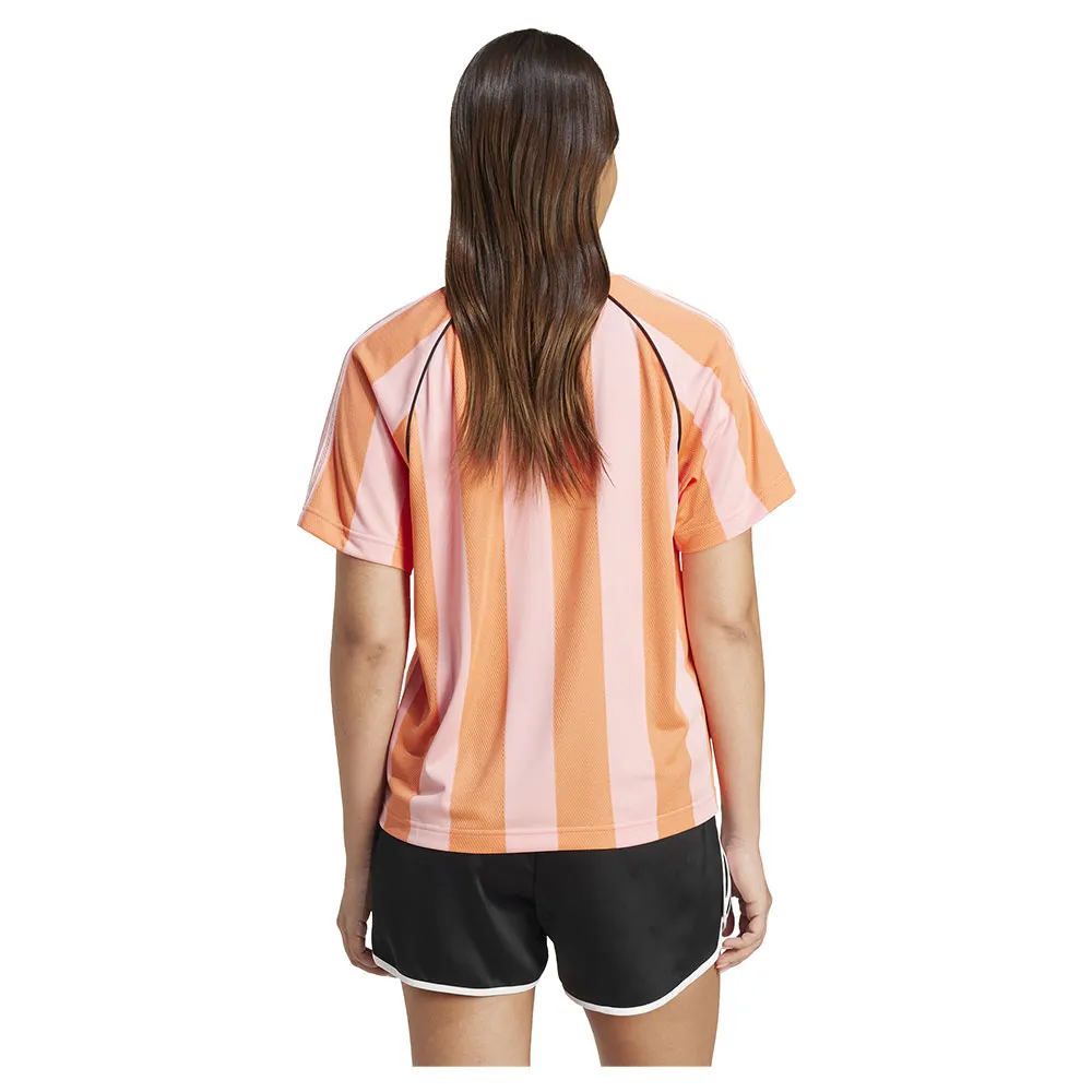 141586003_2.webp