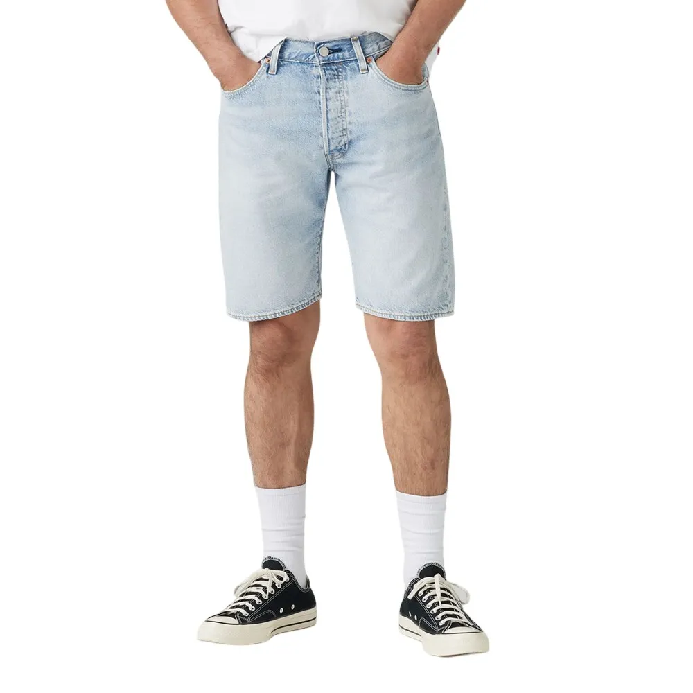141589948.webp