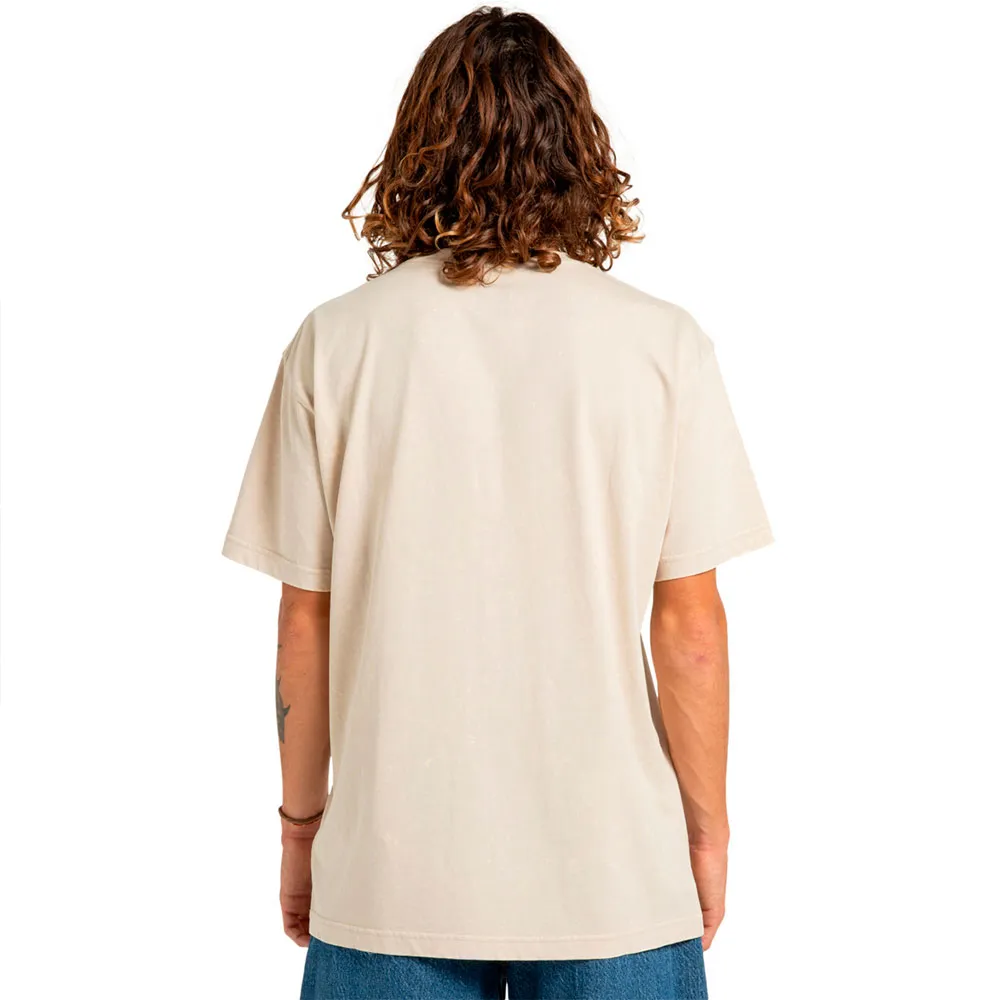 141658559_2.webp