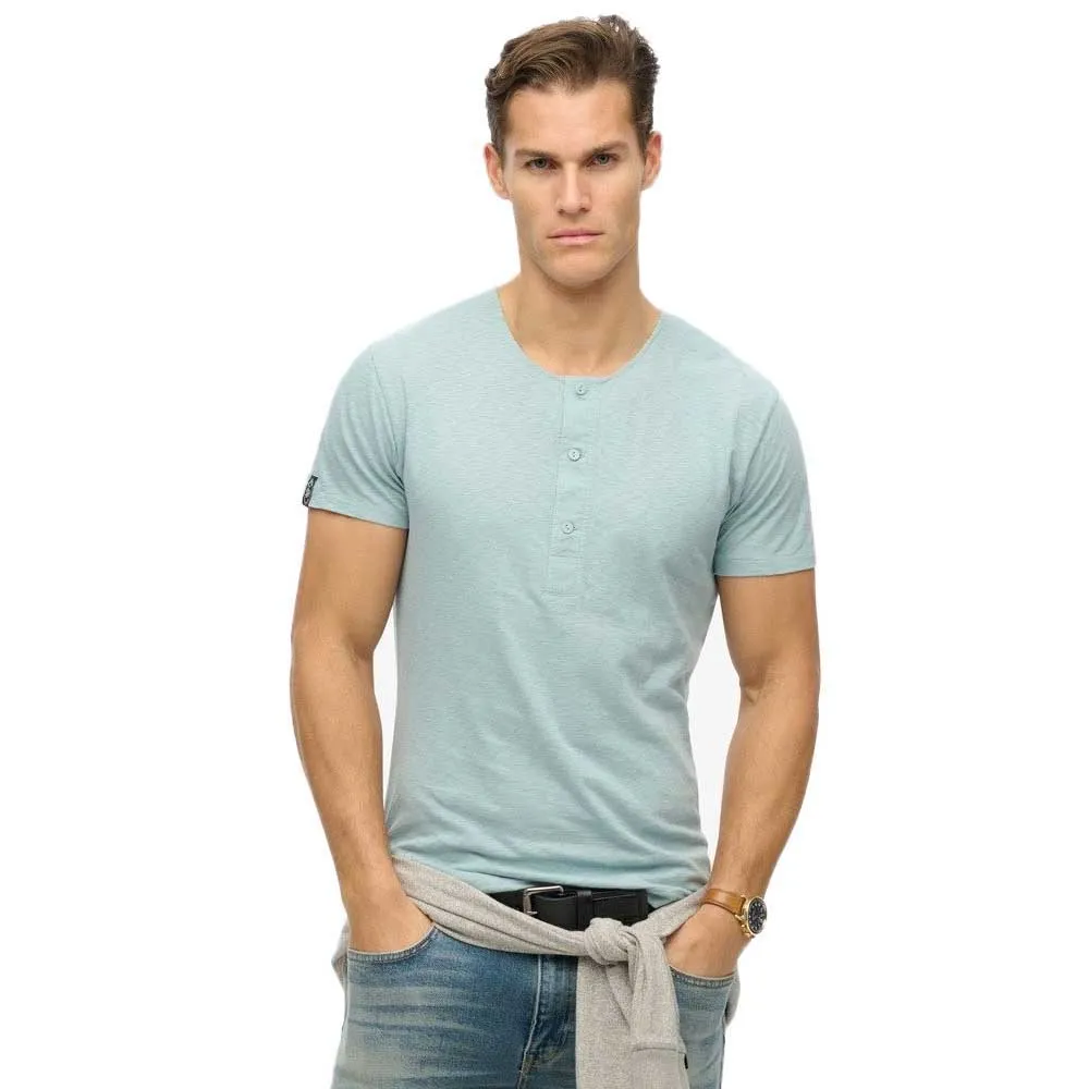 141663404.webp