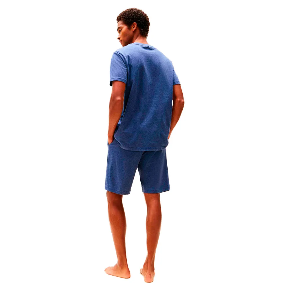 141679227_2.webp