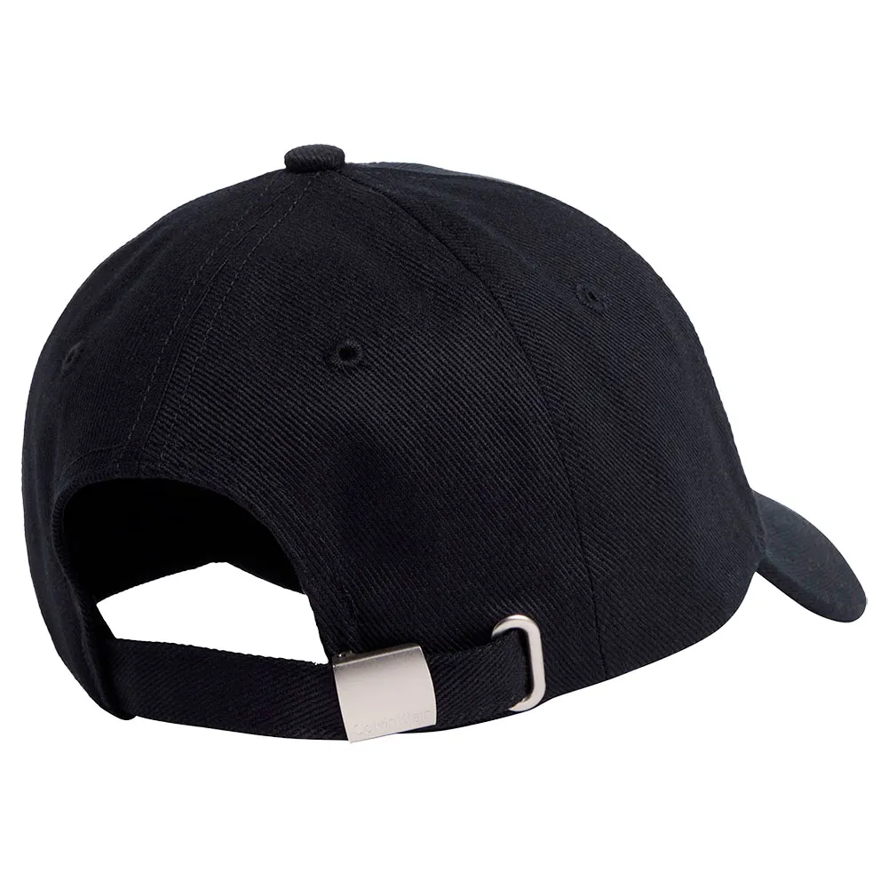 141679911_2.webp